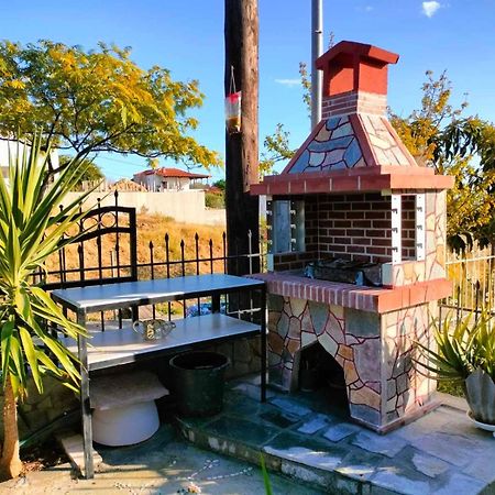 Adam'S Holiday House 2019 Karianí Exterior photo
