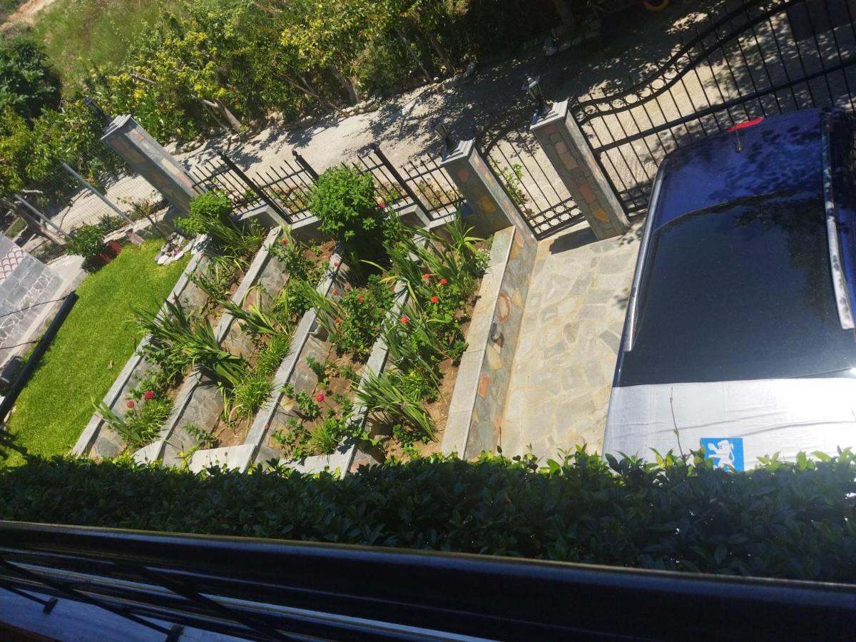 Adam'S Holiday House 2019 Karianí Exterior photo