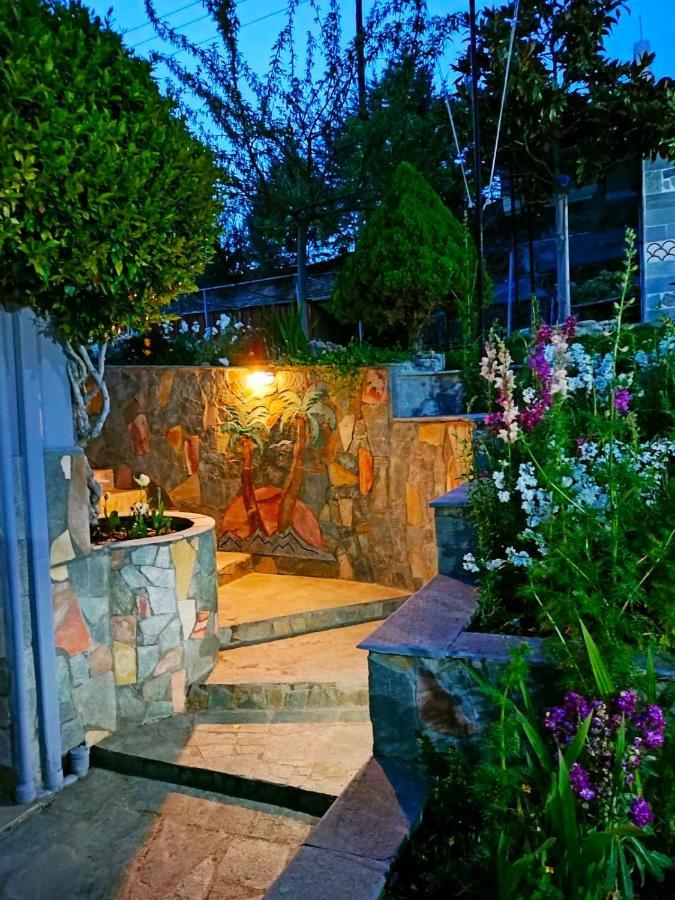 Adam'S Holiday House 2019 Karianí Exterior photo