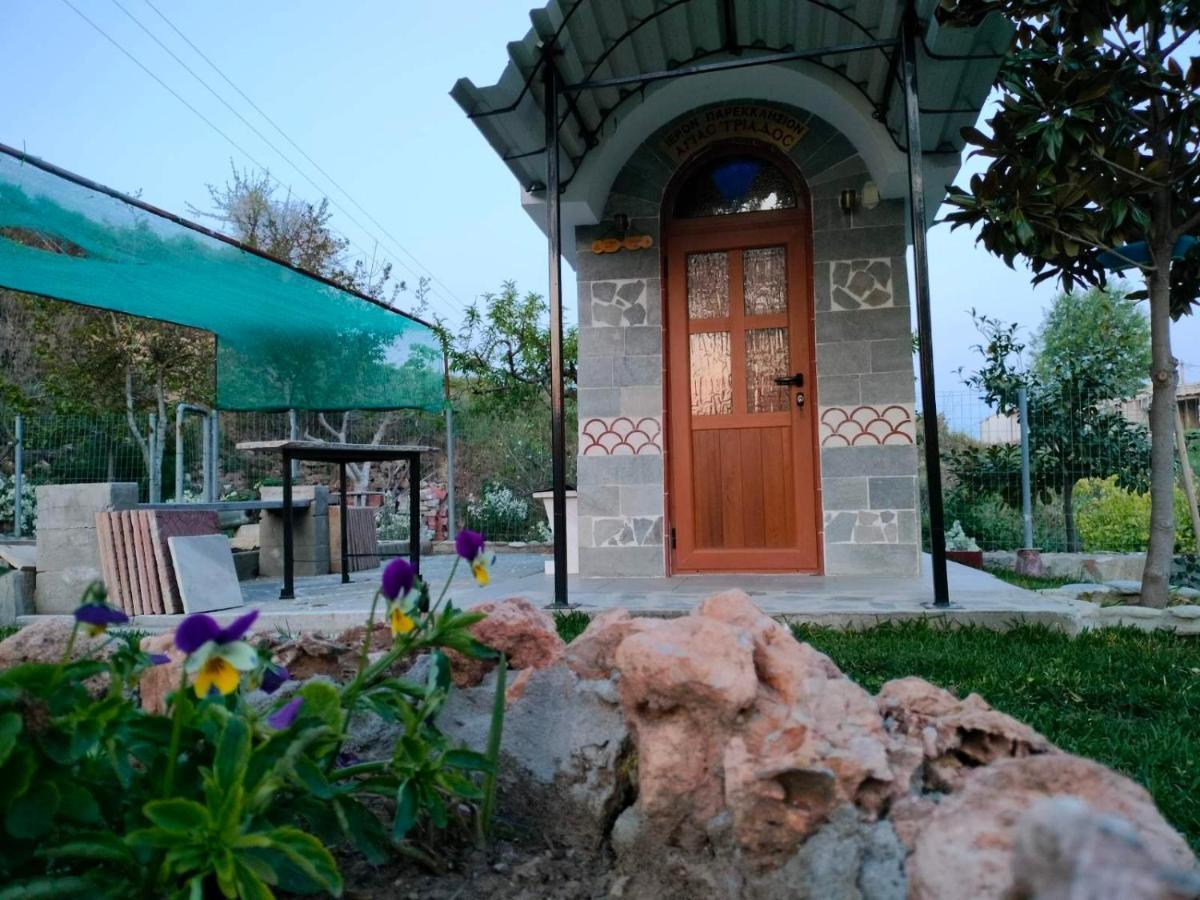 Adam'S Holiday House 2019 Karianí Exterior photo