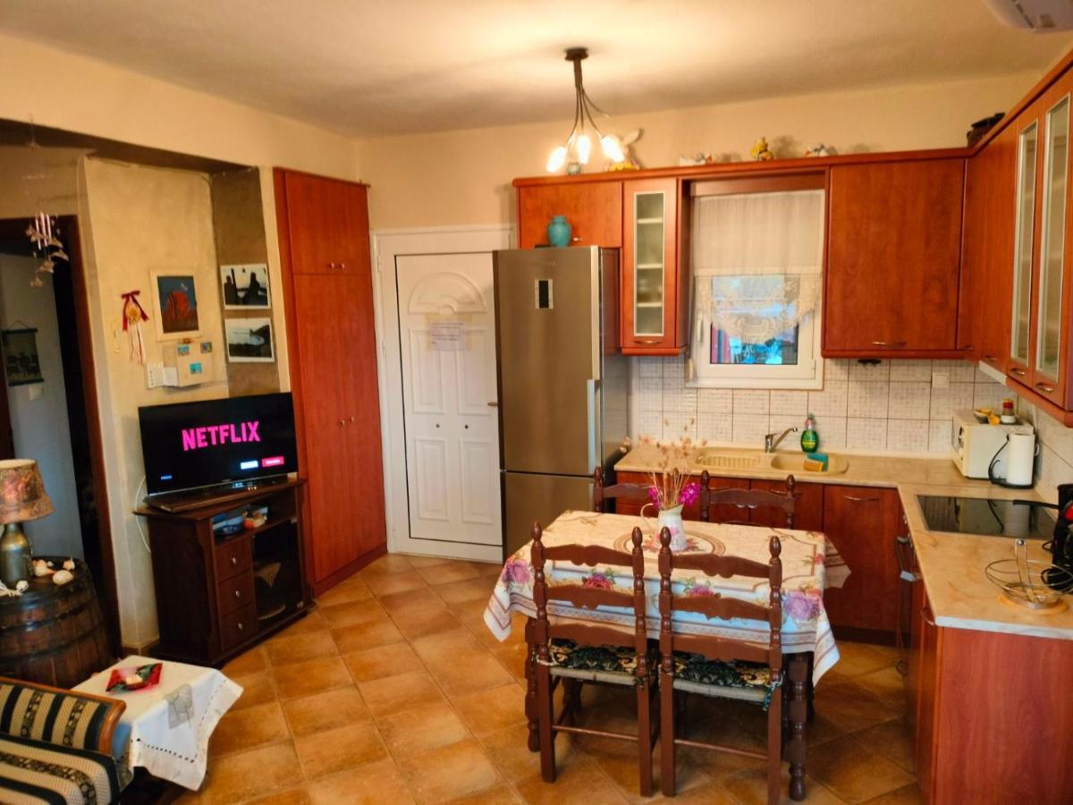 Adam'S Holiday House 2019 Karianí Exterior photo