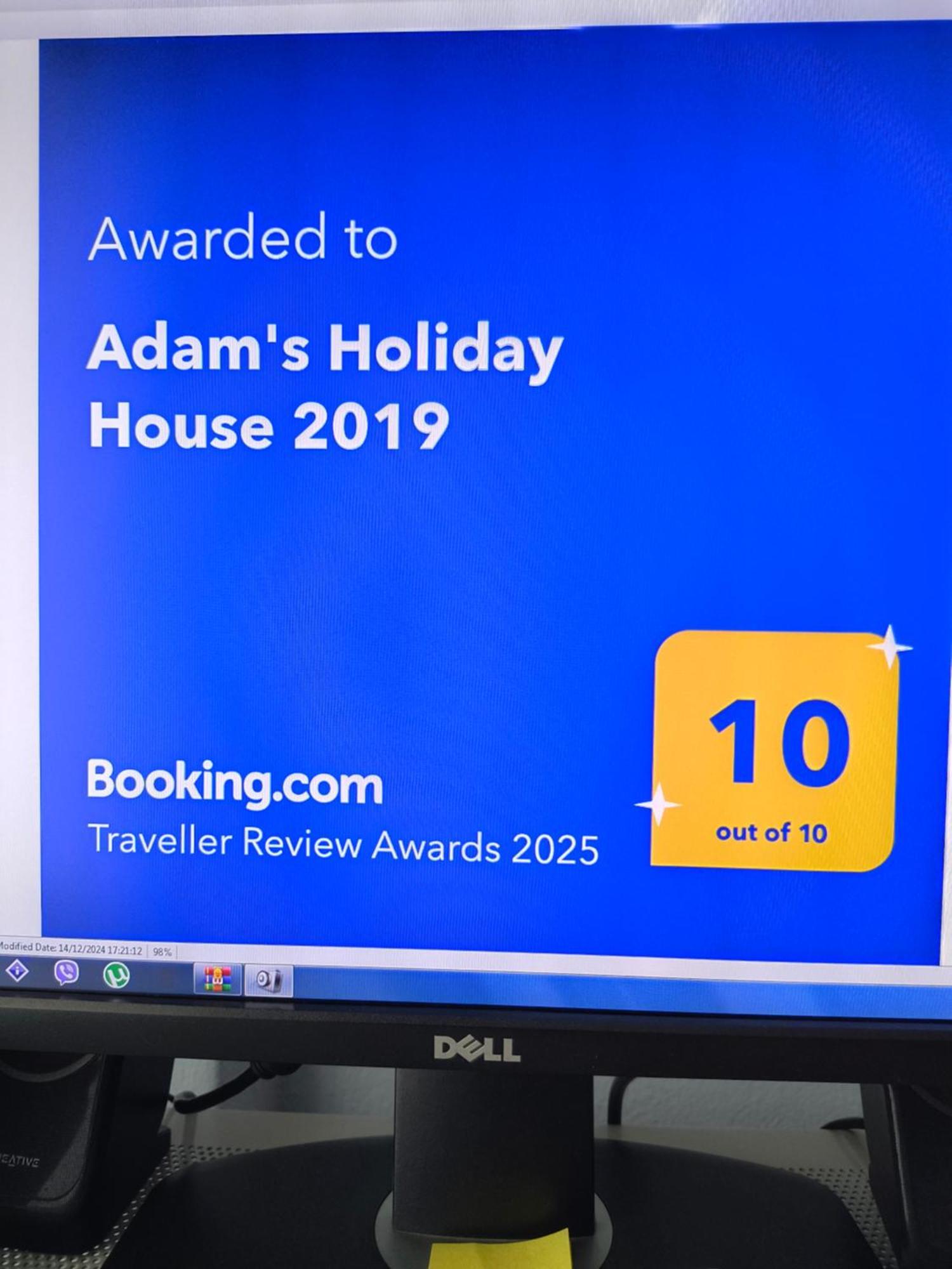 Adam'S Holiday House 2019 Karianí Exterior photo