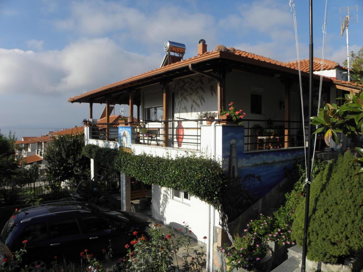 Adam'S Holiday House 2019 Karianí Exterior photo